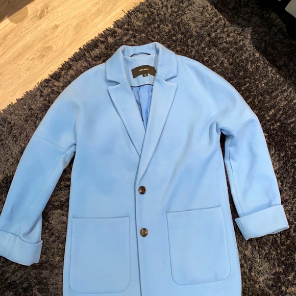 coat - Picture 2 of 3